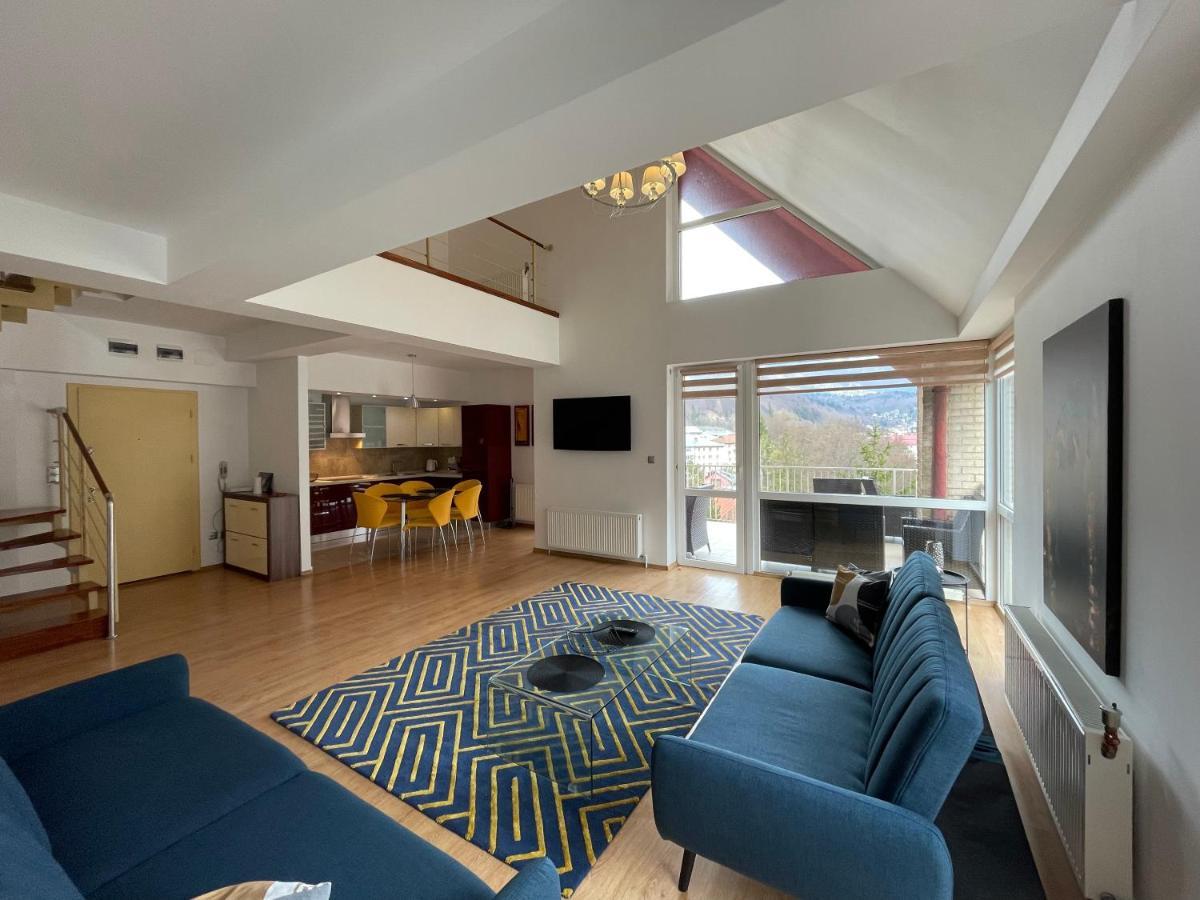 شقة Kyra Luxury Penthouse سِنايا المظهر الخارجي الصورة