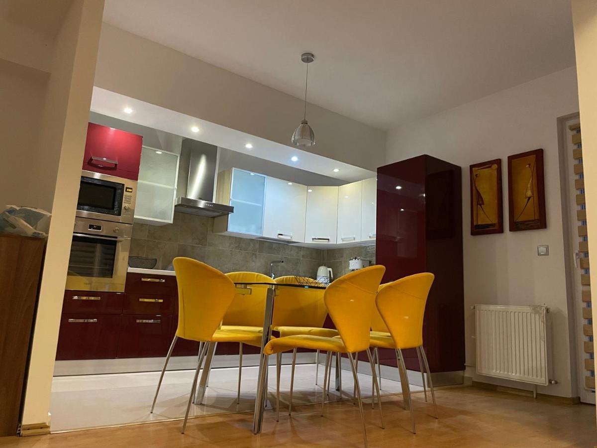 شقة Kyra Luxury Penthouse سِنايا المظهر الخارجي الصورة